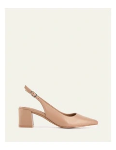 Cara Low Heels in Tan