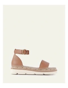 Leather Ivy Flat Sandals in Tan