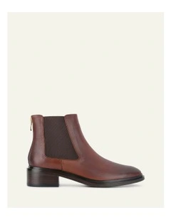 Melrose Flat Ankle Boots in Chestnut