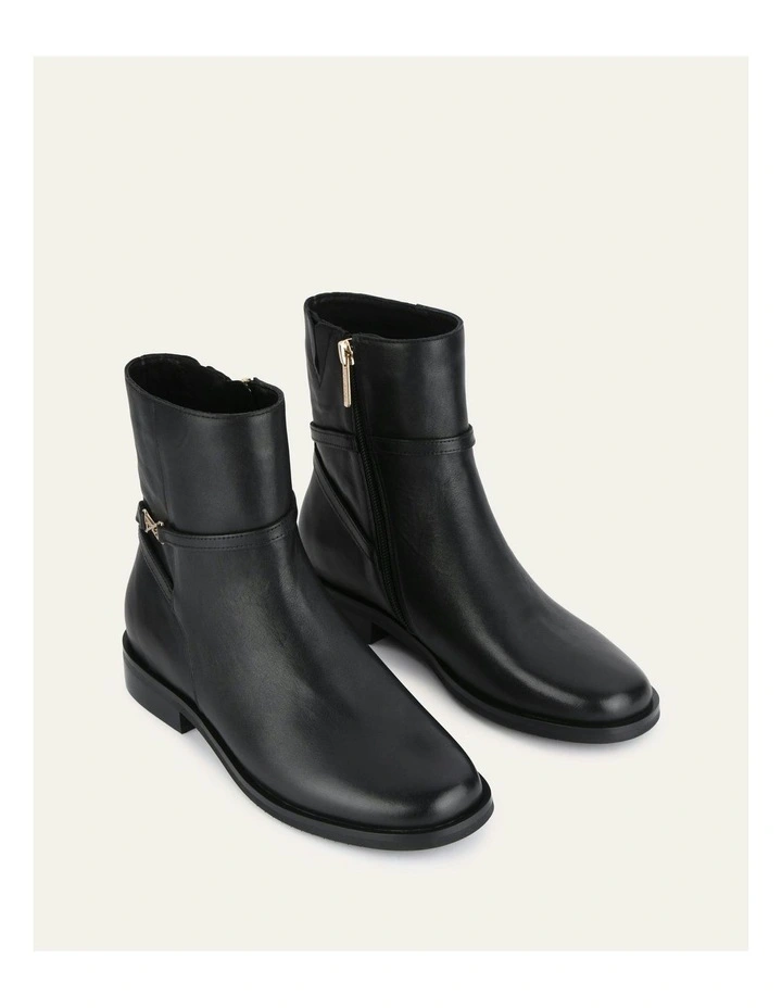 Gilbert Flat Ankle Leather Boots in Black image 3