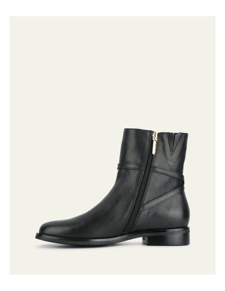 Gilbert Flat Ankle Leather Boots in Black image 6
