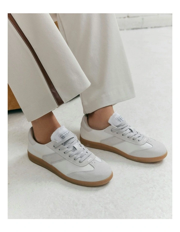 Lola Sneakers in White image 2