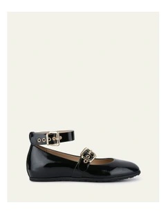 Hera Casual Flats in Black Crinkle Patent