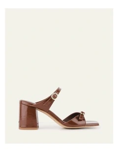 Spencer Mid Heel Sandals in Chestnut