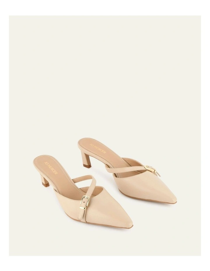 Leona Low Heels Shoe in Sand image 3
