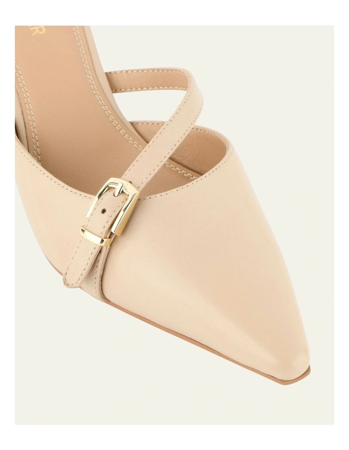 Leona Low Heels Shoe in Sand image 4