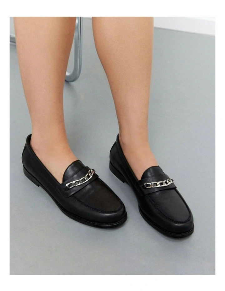 Thea Loafers in Black image 7