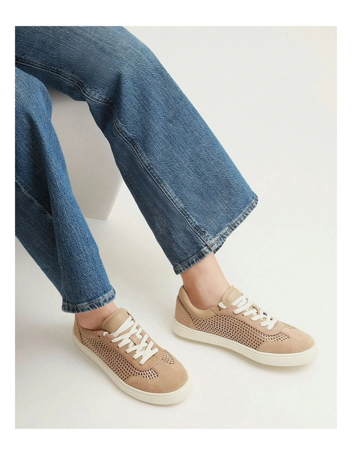Britt Sneakers in Camel image 2