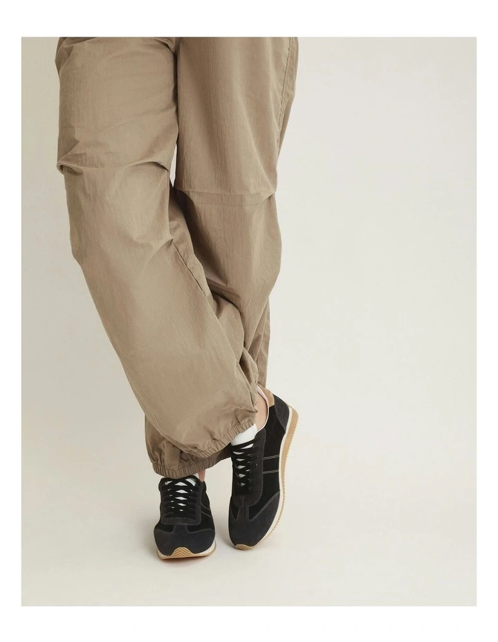 Monty Sneakers in Black image 7