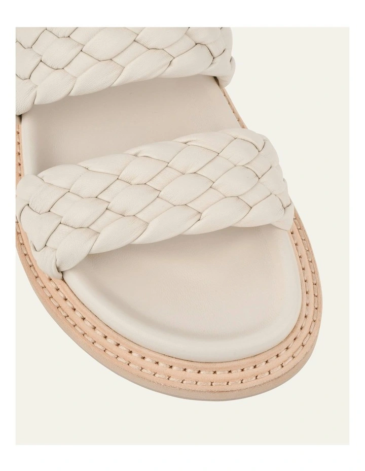 Vega Flat Leather Sandals in Off White image 4