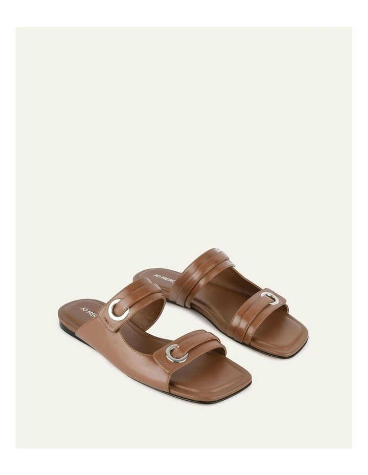 Quill Flat Leather Sandals in Dark Tan image 3