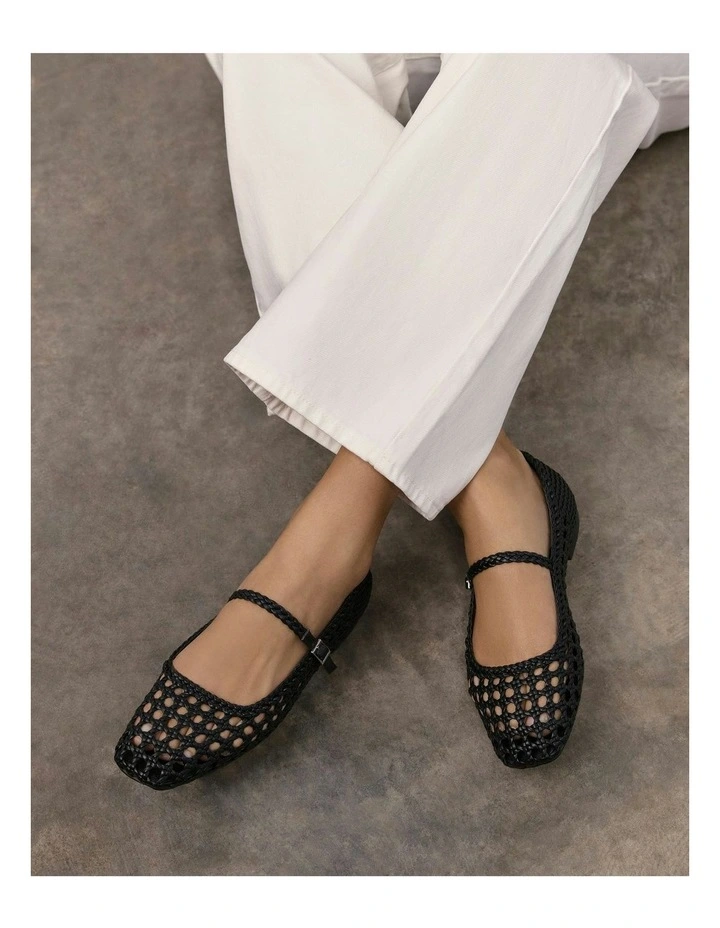 Willis Casual Leather Flats in Black image 6