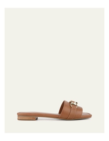 Tan colour