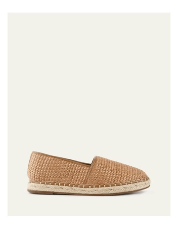 Tan colour