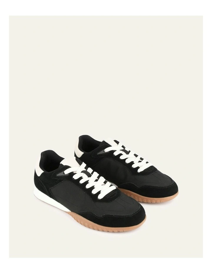 Greta Sneakers in Black image 2