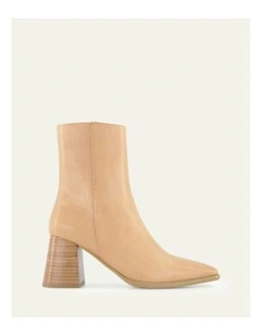 Iggy Mid Ankle Boots in Tan