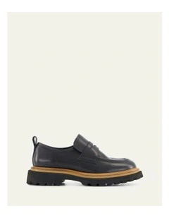 Obi Loafers in Black