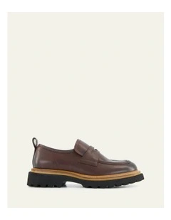 Obi Loafers in Brown