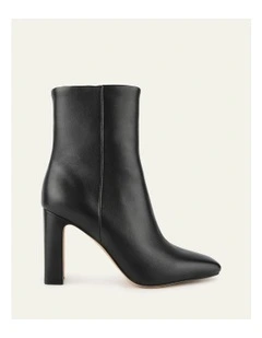 Suki High Ankle Boots in Black
