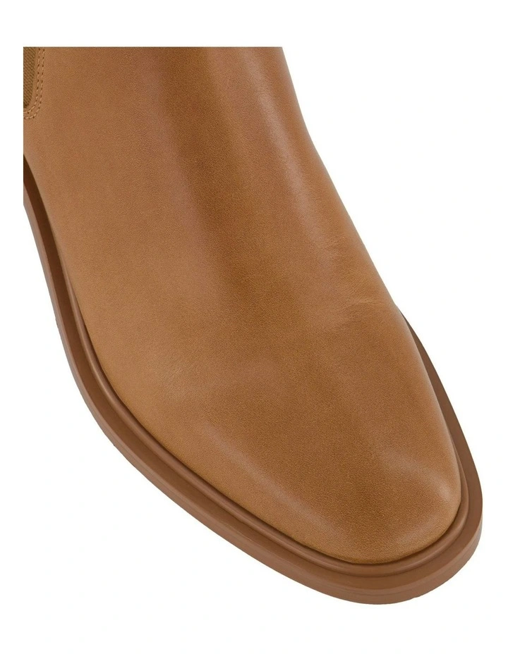 Leather Mona Flat Ankle Boots in True Tan image 4