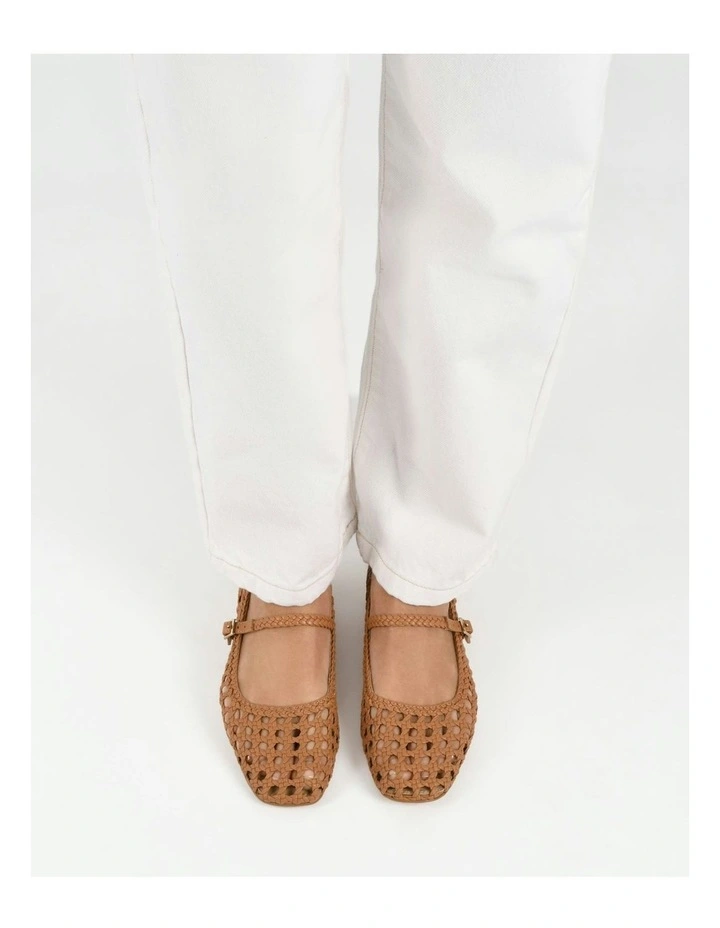 Willis Casual Leather Flats Shoe in Caramel image 2