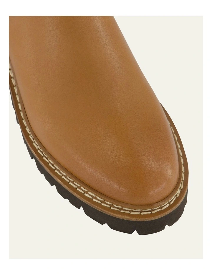 Kiko Flat Ankle Boots True Leather in Tan image 4