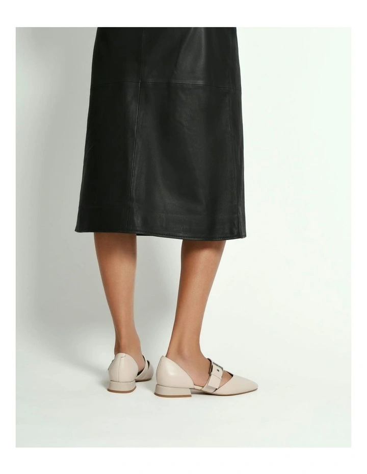 Neela Dress Flats Leather in Off White image 2