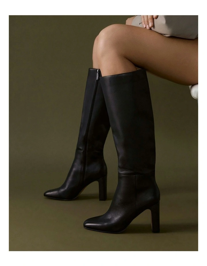 Stormi Knee Boots Leather in Black image 2