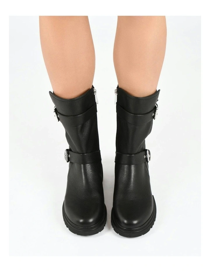 Elliot Flat Ankle Boots in Black image 7