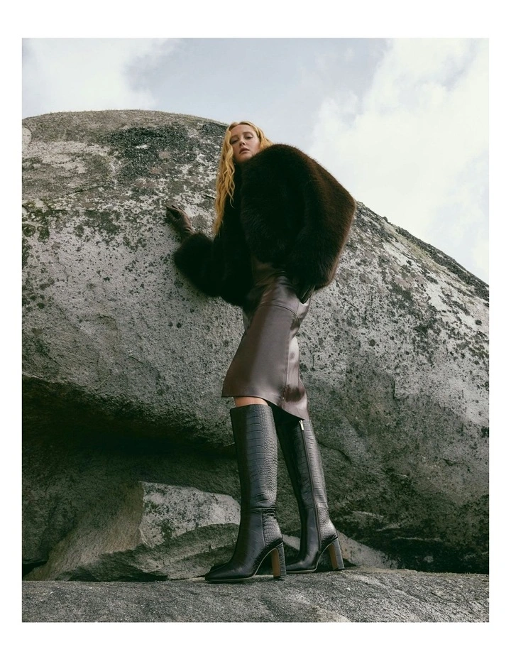 Stormi Knee Boots in Chocolate image 7