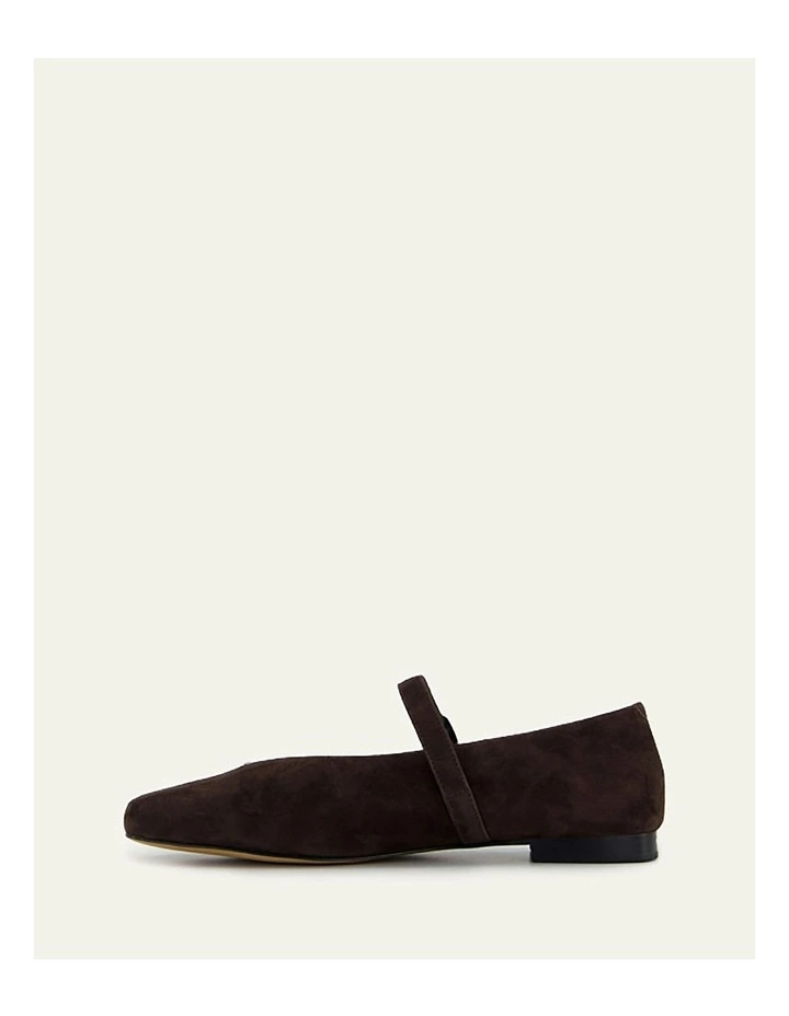 April Casual Flats in Bitter image 6
