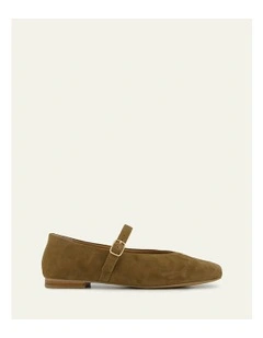 April Casual Flats in Bark