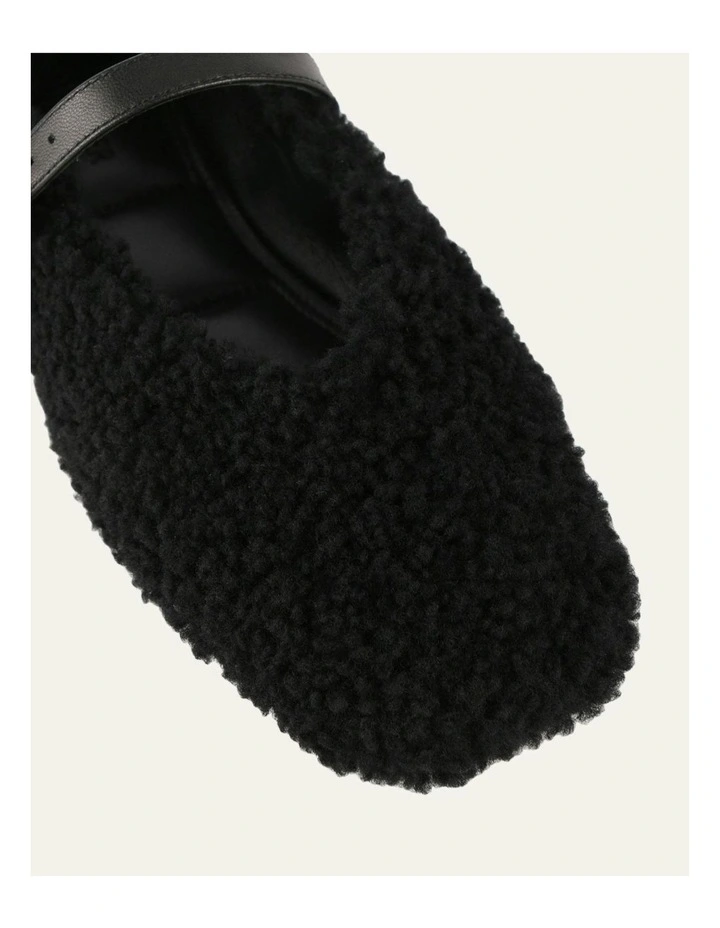 April Casual Flats in Black image 4