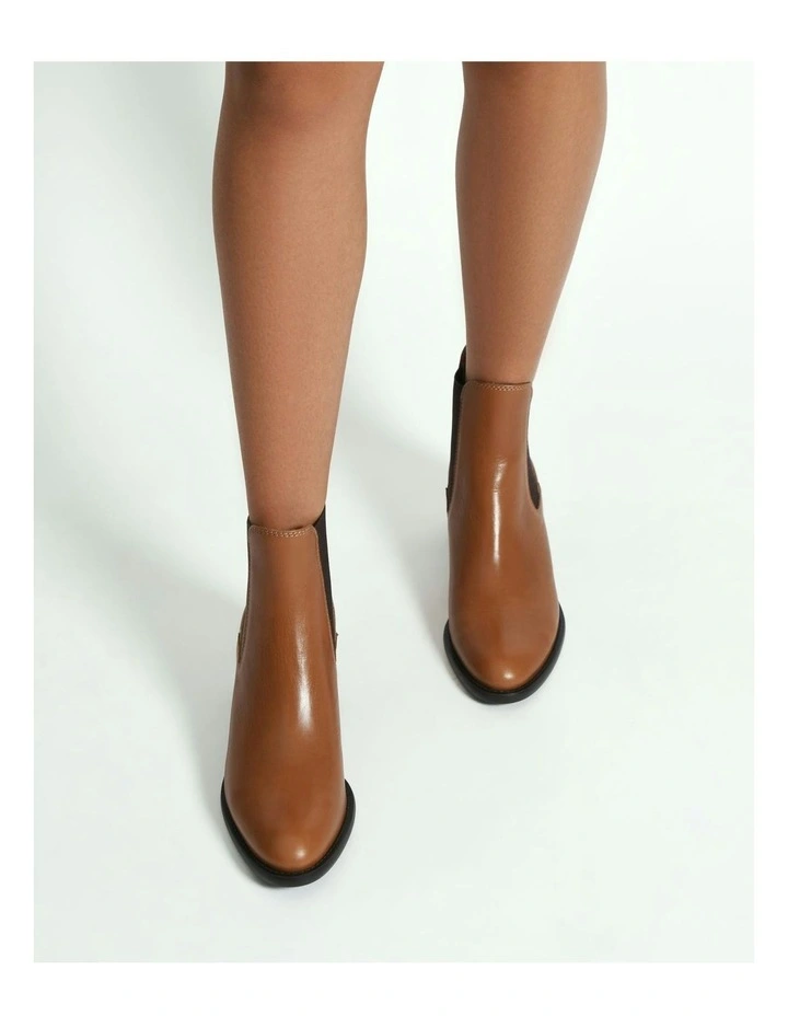Lucas Mid Ankle Leather Boots in Dark Tan image 2