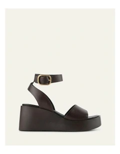 Cassie Leather Mid Wedge Sandals in Chestnut