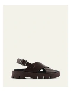 Jette Flat Leather Sandals in Chestnut