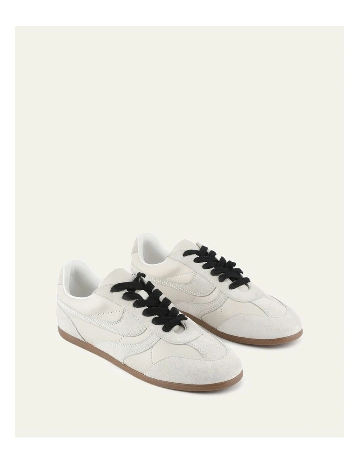 Tottie Sneakers in Off White Multi image 7