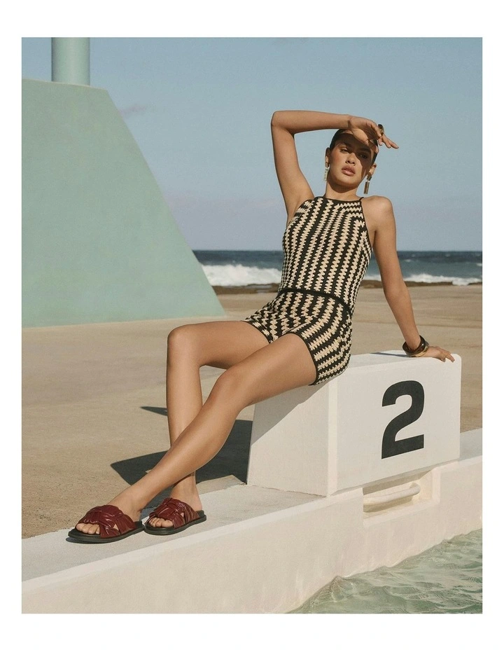 Ollie Leather Flat Sandals in Mulberry image 2