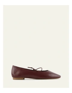 Petal Leather Casual Flats in Mulberry