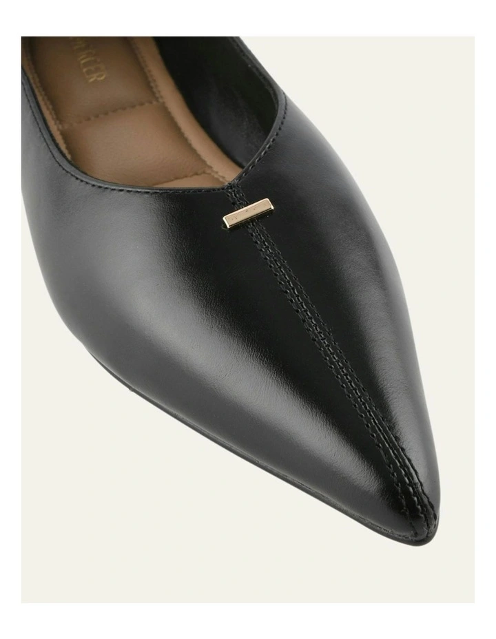 Dixon Ballet Flats in Black Leather image 4