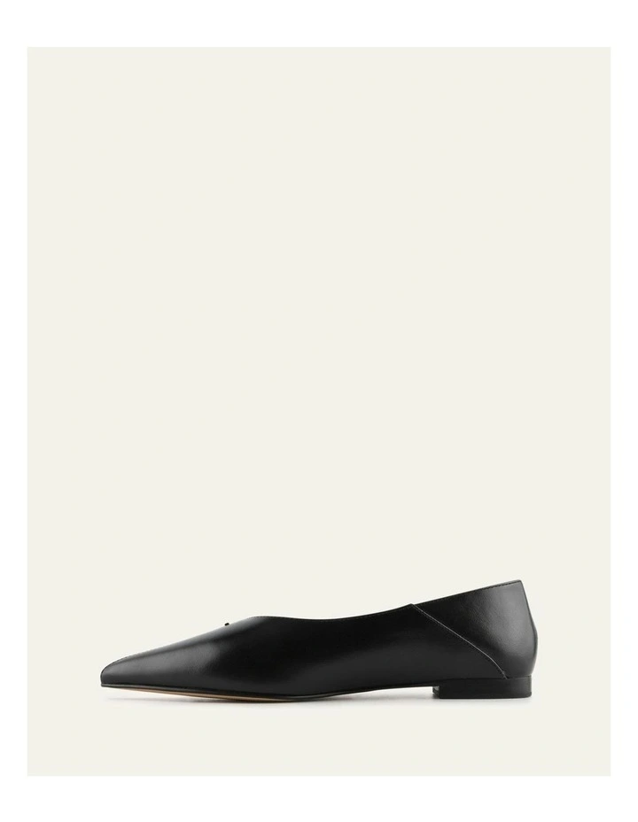 Dixon Ballet Flats in Black Leather image 6