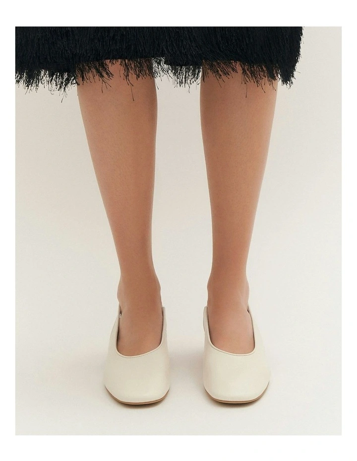 Orbit Low Heels in Off White Leather image 7