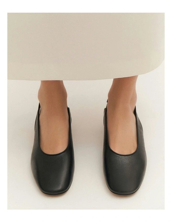 Orbit Low Heels in Black Leather image 7