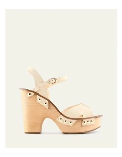 Tide High Wedge Leather Sandals in Vanilla