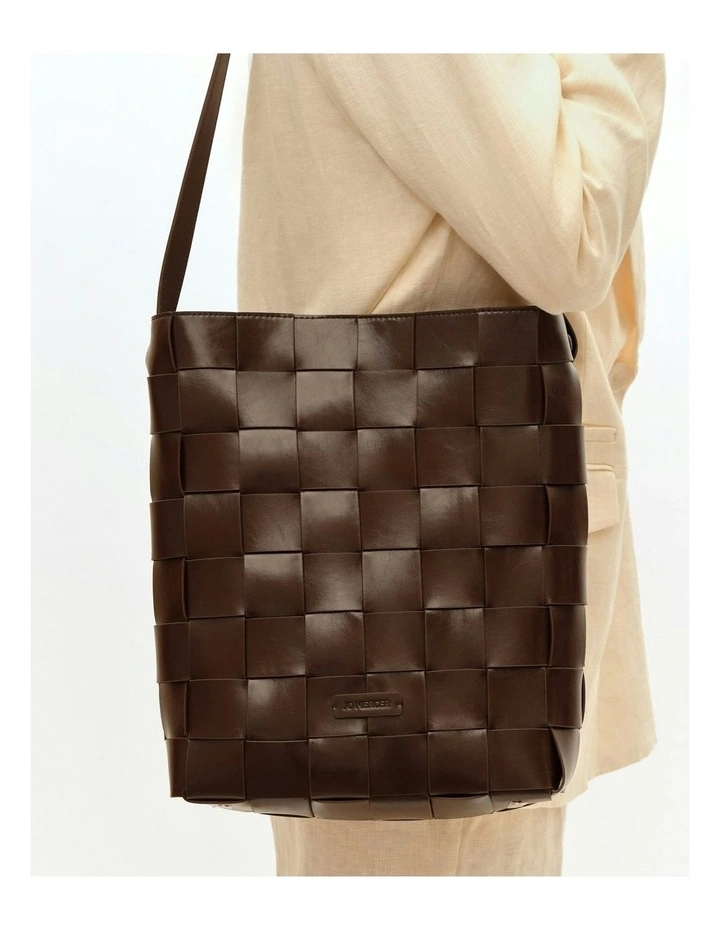 Haze Tote Bag in Bitter Choc Leather image 2