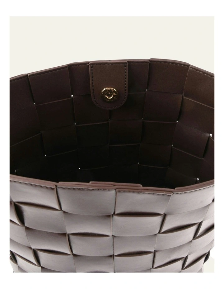 Haze Tote Bag in Bitter Choc Leather image 5