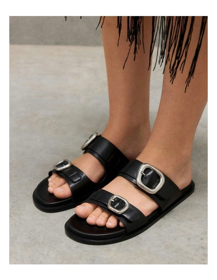 Sol Flat Leather Sandals in Black image 2
