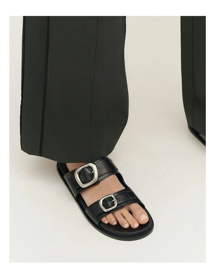 Sol Flat Leather Sandals in Black image 7