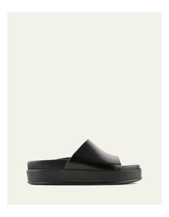 Wesley  Leather Flat Sandals in Black