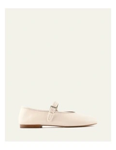 Lenny Leather Casual Flats in Off White
